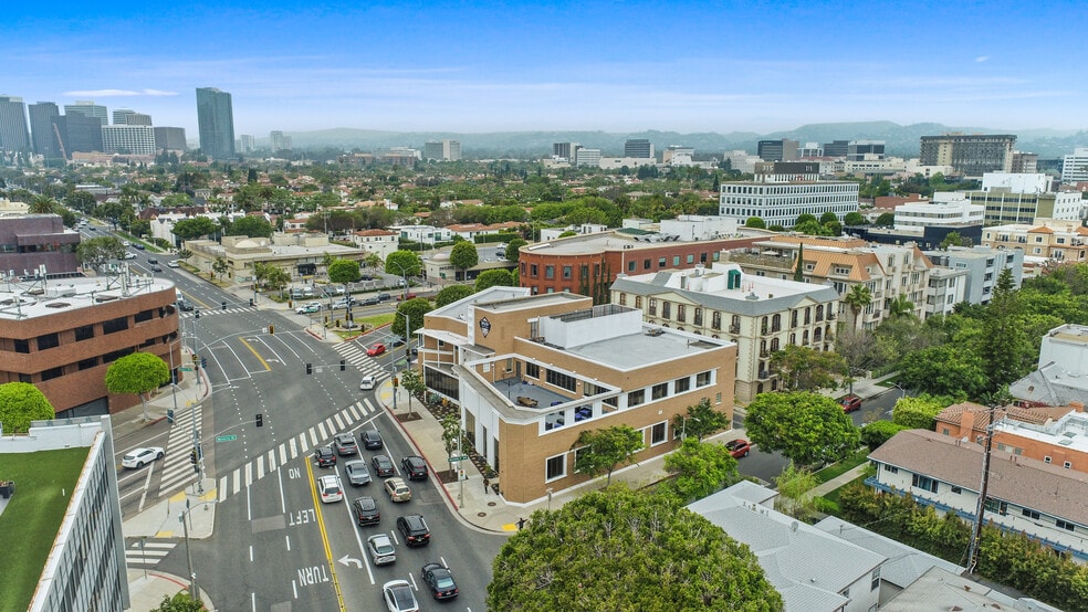 More Photos Of , Beverly Hills Unknown For Sale