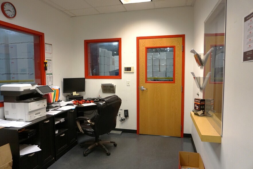 More Photos Of 2475 S 3200 W, Salt Lake City Distribution For Lease