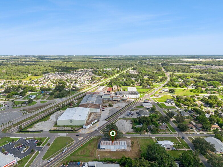More Photos Of 11 W Magnolia St, Davenport Warehouse For Sale