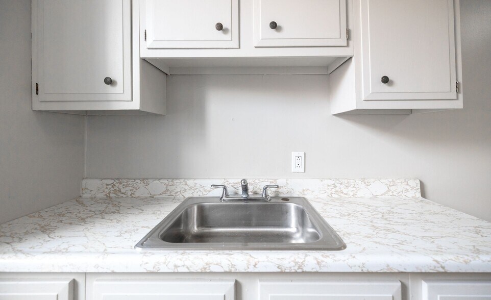 More Photos Of 1500 Fallowfield Ave, Beechview Apartments For Sale