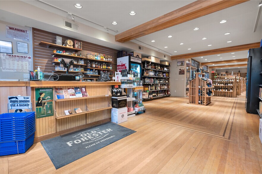 More Photos Of 27 Harvard St, Brookline Office For Lease