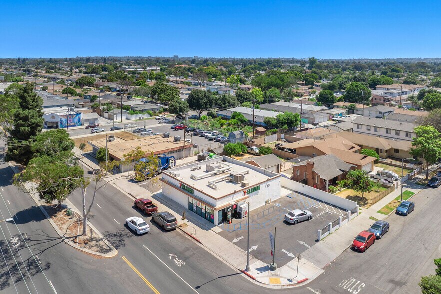 More Photos Of 1960 Santa Fe Ave, Long Beach Convenience Store For Sale