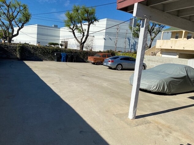 More Photos Of 515 N La Brea Ave, Inglewood Office For Lease