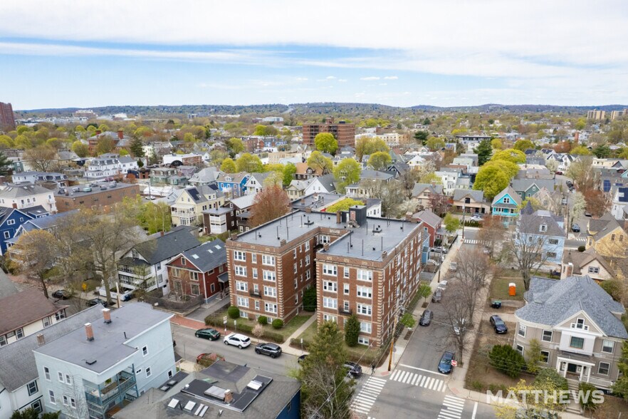 More Photos Of 49 Dover St, Somerville Apartments For Sale