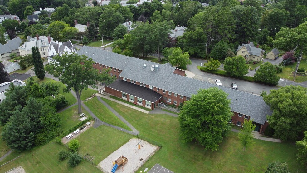 More Photos Of 45 Round Hill Rd, Northampton Office Residential For Sale