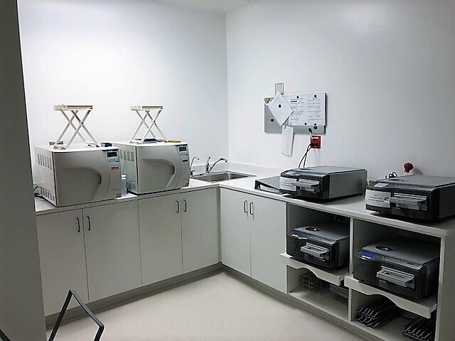 More Photos Of 8510-8514 Broadway, Merrillville Medical For Sale