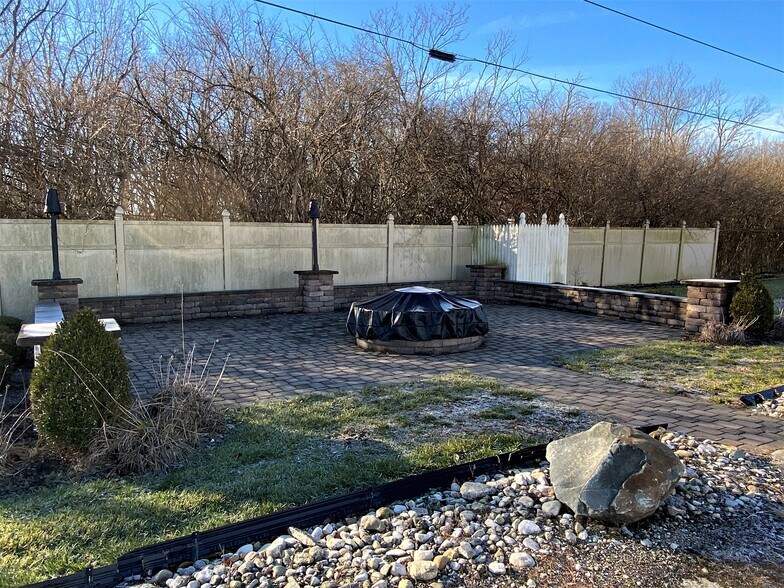 More Photos Of 3050 Plainfield Rd, Dayton Warehouse For Sale