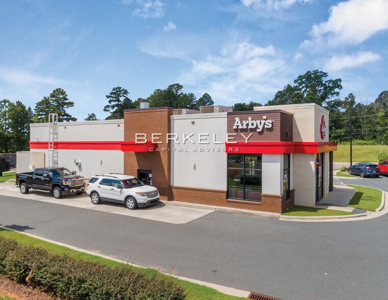 More Photos Of 12936 Albemarle Rd, Charlotte Restaurant For Sale