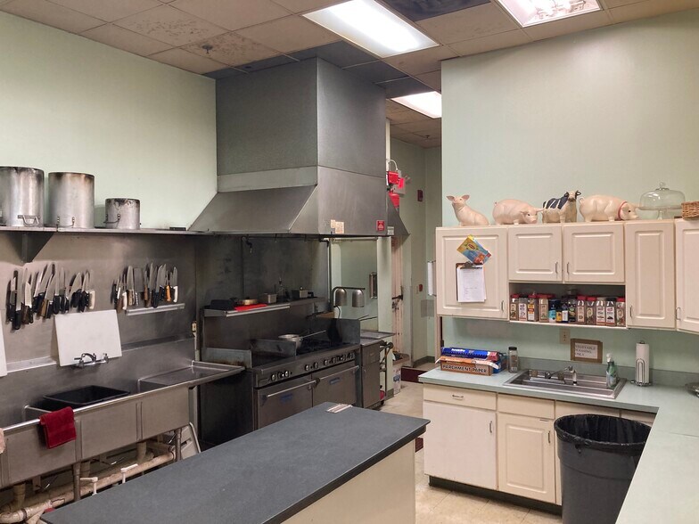 More Photos Of 1775 Montreal Rd, Tucker Lodge Meeting Hall For Sale