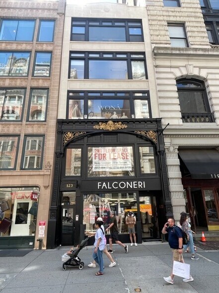 Primary Photo Of 123 Fifth Ave, New York Storefront Retail Office For Lease