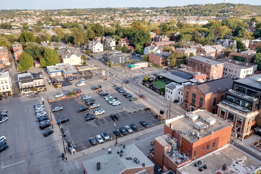 More Photos Of 209 E 4th St, Covington Office For Lease