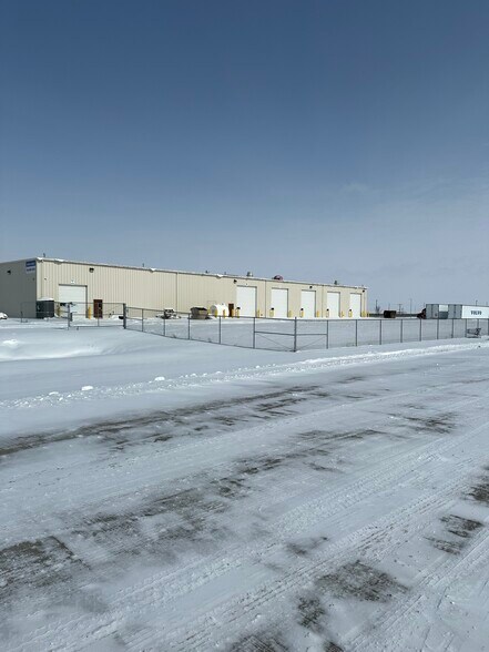 More Photos Of 602 Frontier St, Lexington Service For Sale