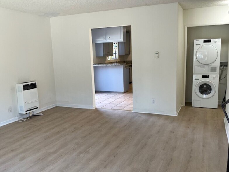 More Photos Of 4600 Sawtelle Blvd, Los Angeles Apartments For Sale