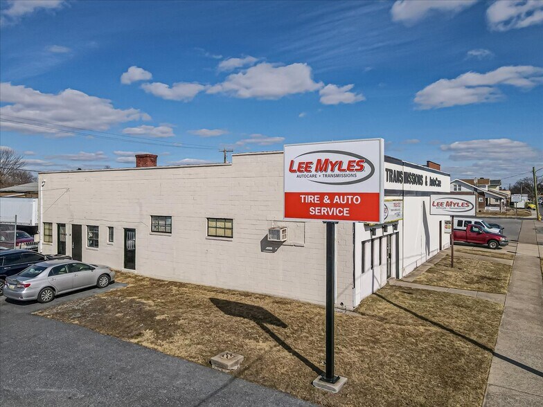 More Photos Of 2115 Union Blvd, Allentown Auto Repair For Sale