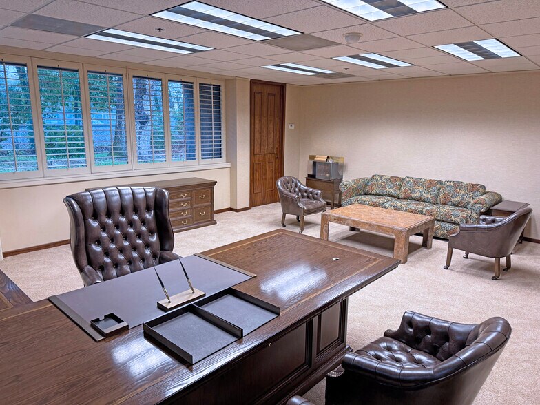 More Photos Of 1400 N Dutton Ave, Santa Rosa Medical For Sale