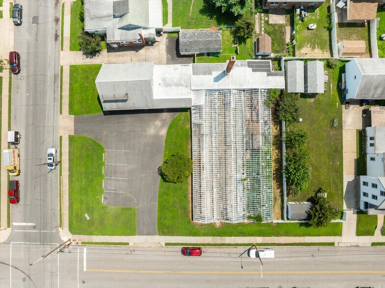 More Photos Of 700 Solly Ave, Philadelphia Garden Center For Sale