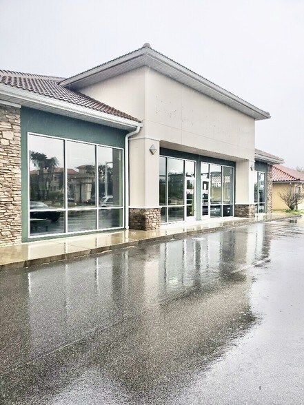 More Photos Of 8825 NE 134th Ave, Lady Lake Freestanding For Sale