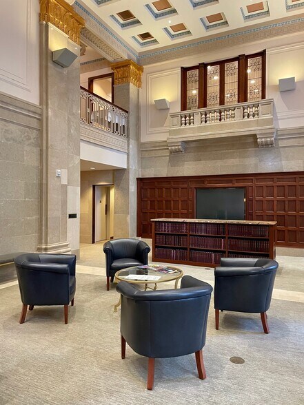 More Photos Of 225-231 E Redwood St, Baltimore Office For Lease