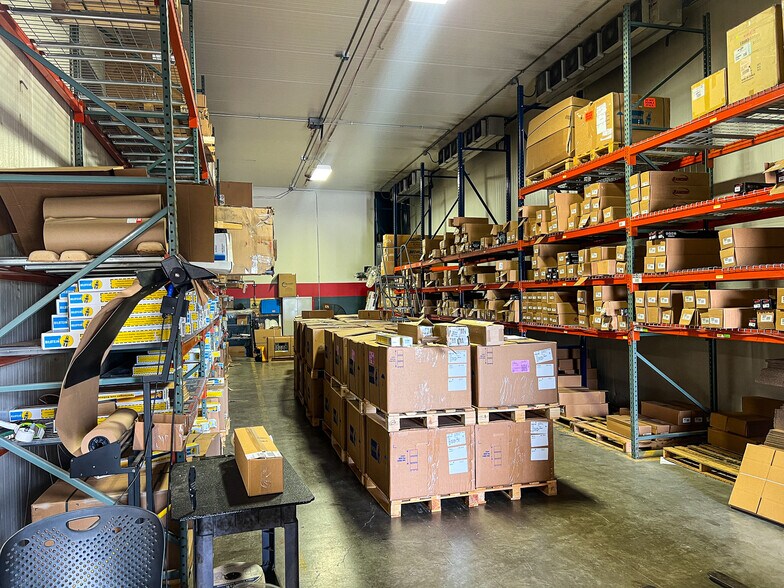 More Photos Of 311 N Burch St, Olathe Manufacturing For Sale