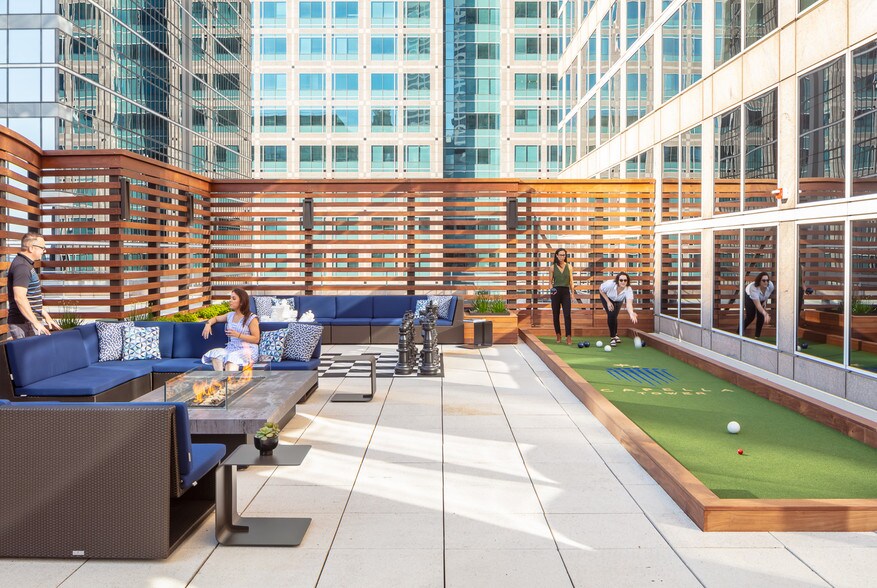 More Photos Of 225 S 6th St, Minneapolis Office For Lease