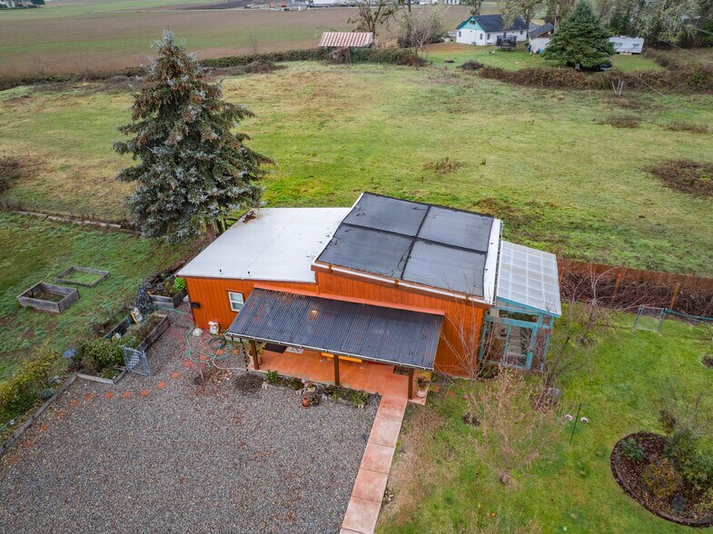 More Photos Of 909 Curry Rd, Roseburg Specialty For Sale