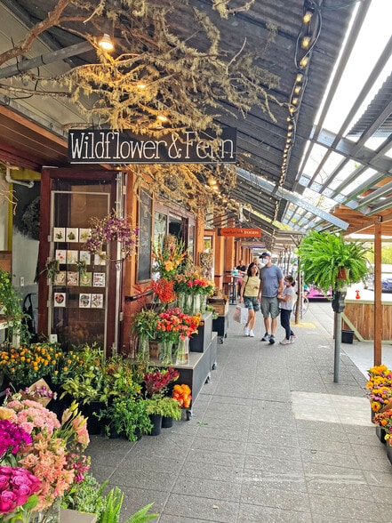 More Photos Of 5510 College Ave, Oakland Apartments For Lease