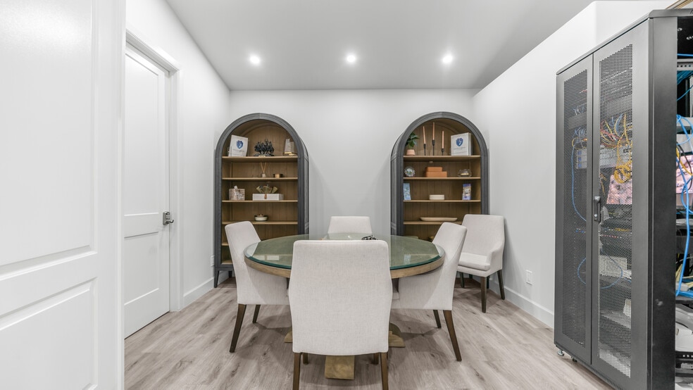 More Photos Of Cactus Rd & 101 Fwy, Scottsdale Continuing Care Retirement Community For Sale