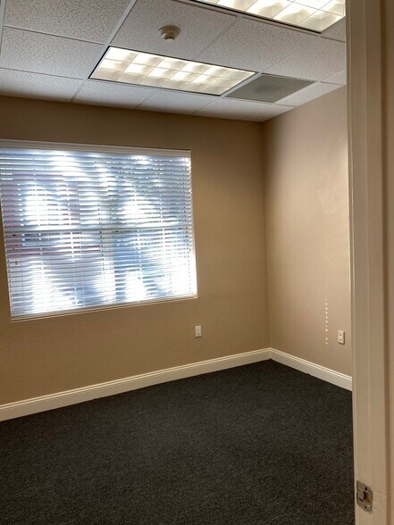 More Photos Of 1817 Crescent Blvd, Orlando Office Residential For Lease