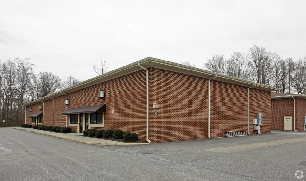 More Photos Of 620 Innovation Dr, Chesapeake Flex For Lease