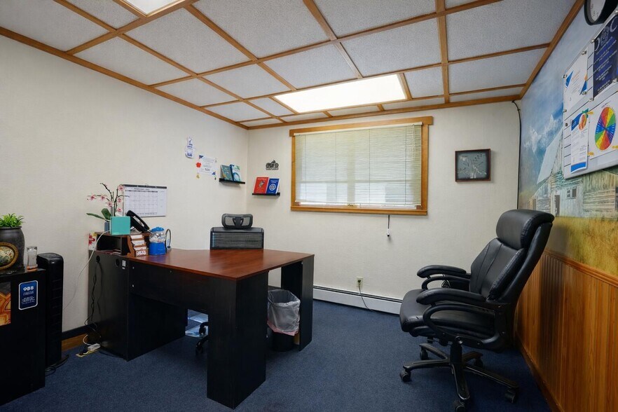 More Photos Of 403 E First St, Trinidad Office For Sale