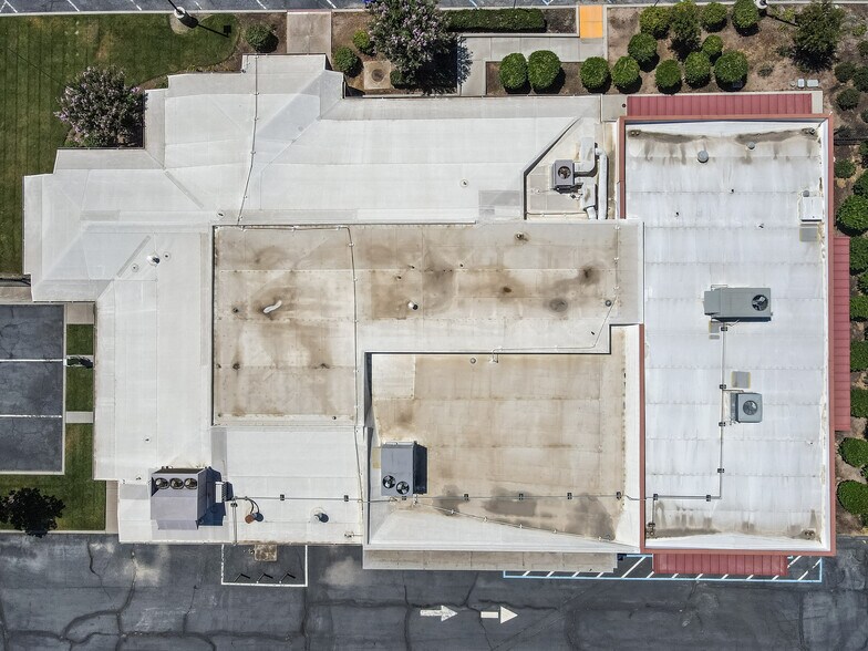 More Photos Of 971 E Broadway Ave, Atwater Office For Lease