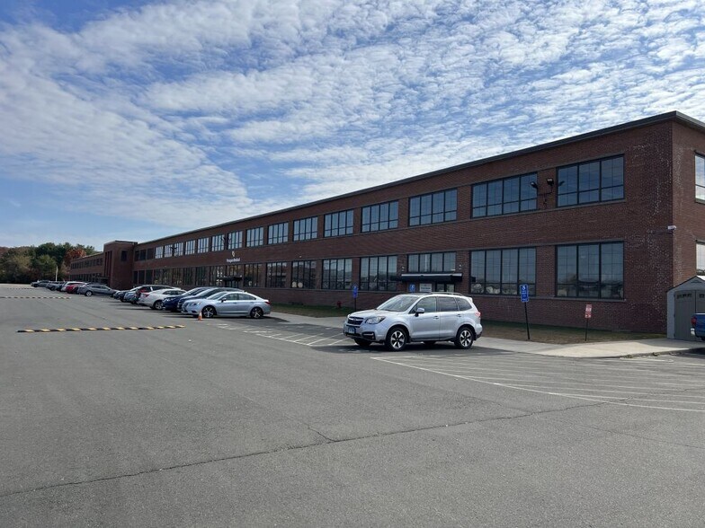 More Photos Of 75 Aircraft Rd, Southington Manufacturing For Lease