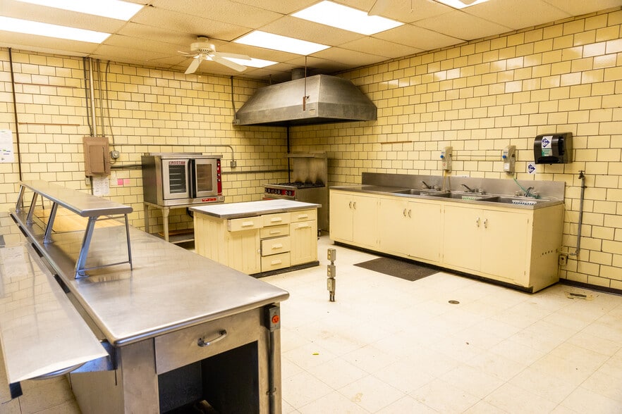 More Photos Of 3500 W National Rd, Springfield Schools For Sale