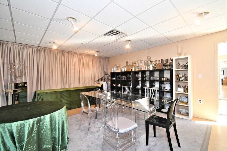 More Photos Of 900 Schell Ln, Phoenixville Office For Sale
