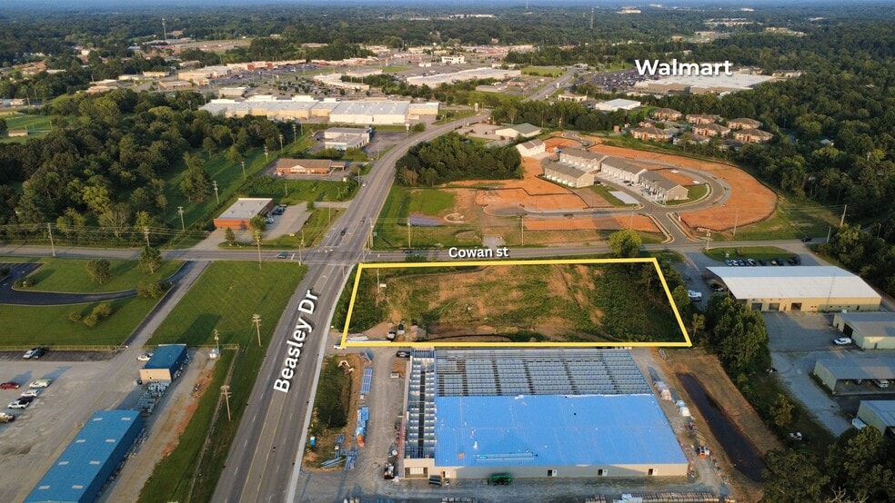 Primary Photo Of 175 Beasley Dr, Dickson Land For Sale