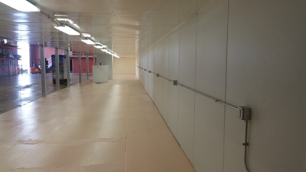 More Photos Of 1 Stevenson Rd, Laramie Specialty For Lease