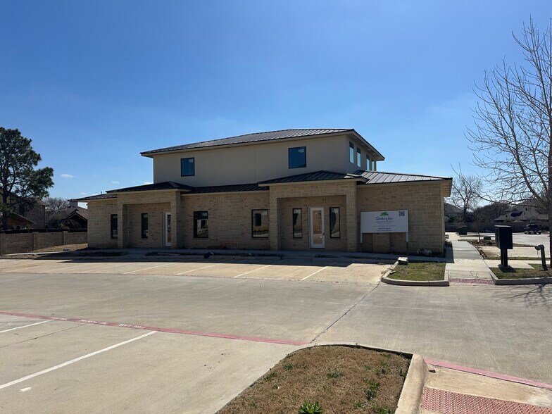 More Photos Of 1716 Keller Pkwy, Keller Medical For Lease