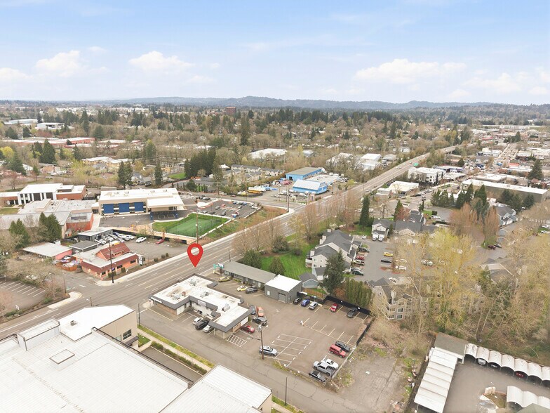 More Photos Of 12720 SW Pacific Hwy, Tigard General Retail For Sale