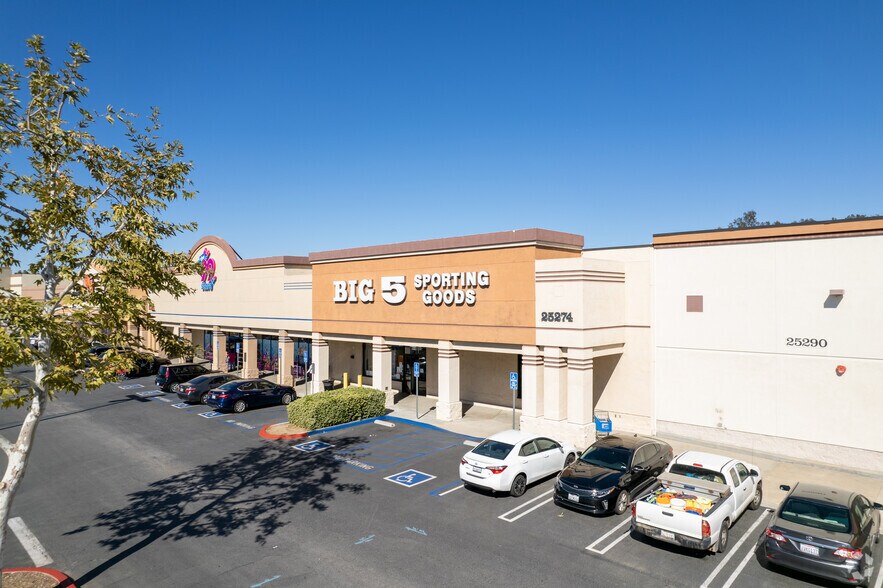 More Photos Of 25250-25340 Madison Ave, Murrieta Unknown For Lease