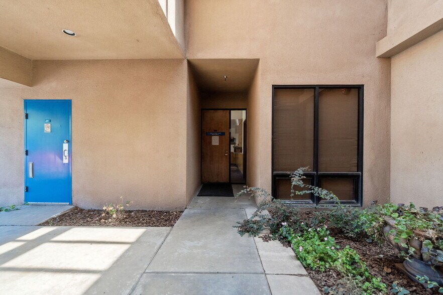 More Photos Of 3520 E Shields Ave, Fresno Medical For Sale