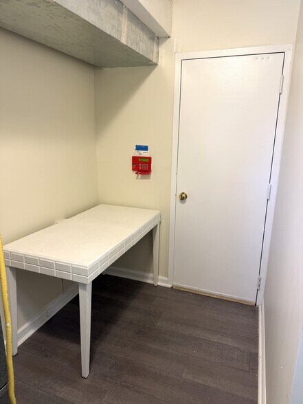 More Photos Of 7401 Woodbine Ave, Philadelphia Storefront Retail Residential For Lease