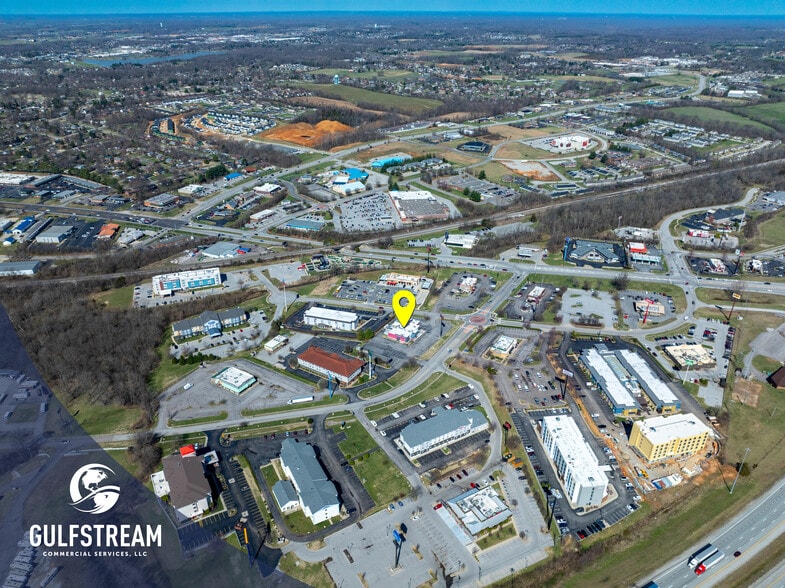 More Photos Of 200 Commerce Dr, Elizabethtown Restaurant For Lease