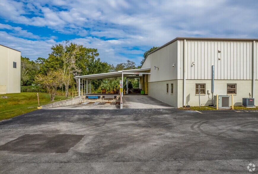 More Photos Of 13770 Automobile Blvd, Clearwater Distribution For Lease