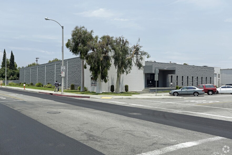 More Photos Of 10309 Vacco St, South El Monte Warehouse For Lease