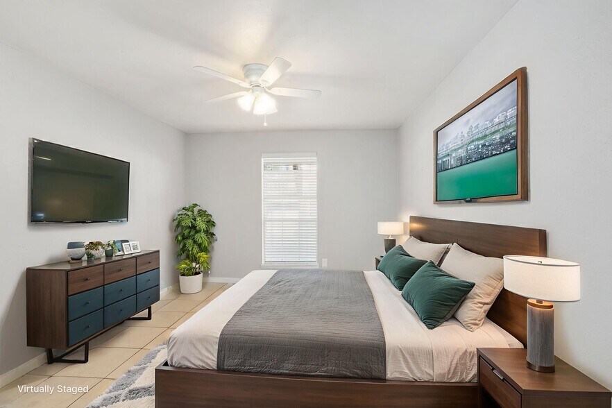 More Photos Of 2451 Lake Rd, Huntsville Apartments For Sale