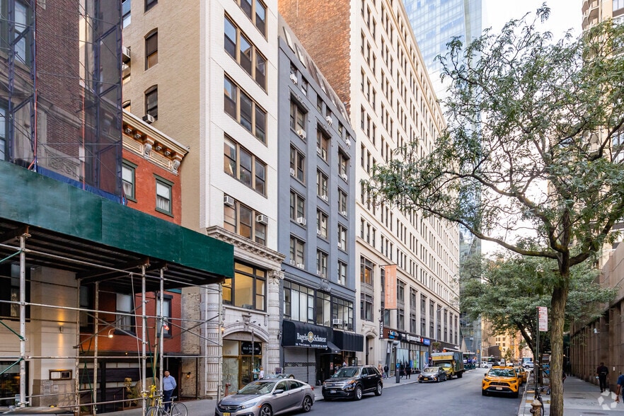 More Photos Of 114 E 28TH St, New York Apartments For Lease