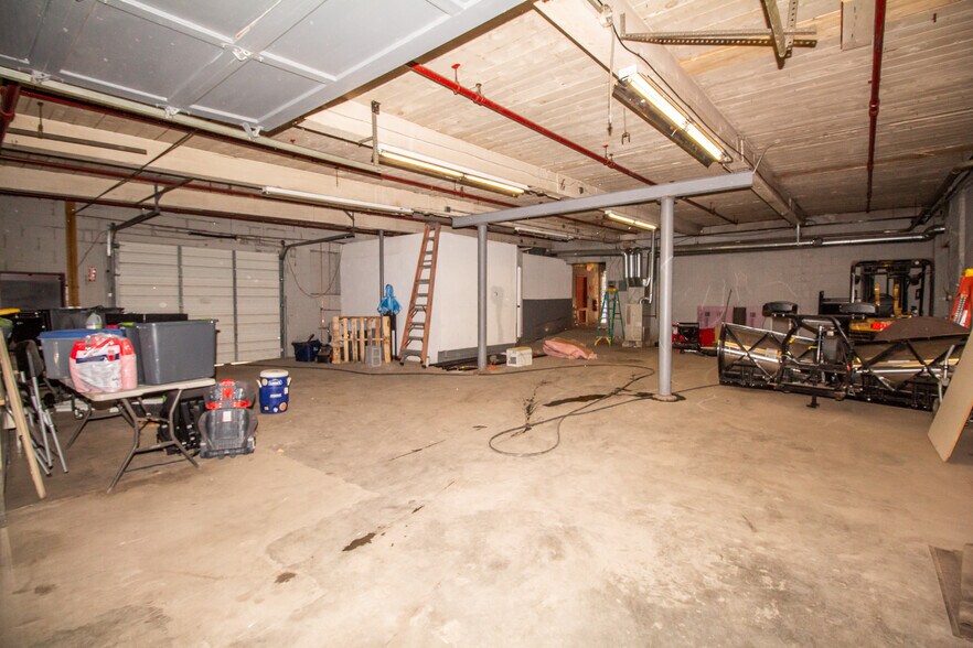 More Photos Of 21-69 S Main St, Leicester Service For Sale