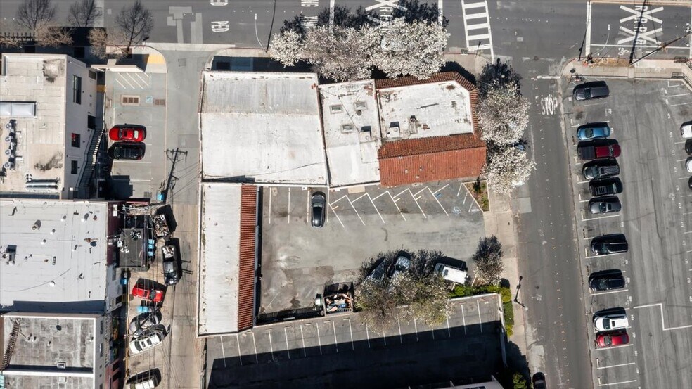 More Photos Of 935-965 Brewster Ave, Redwood City Storefront Retail Office For Lease