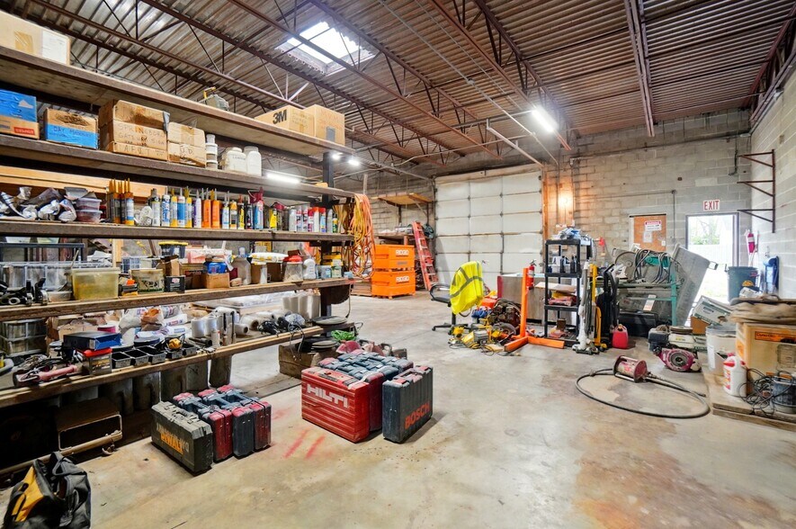 More Photos Of 2300 Ome Ave, Dayton Warehouse For Sale