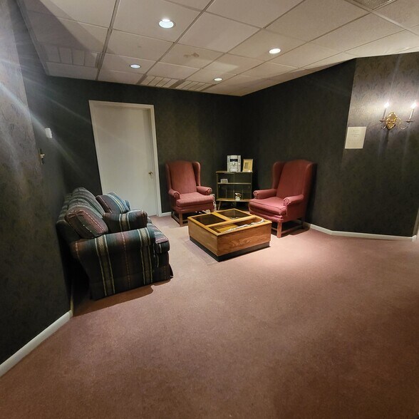 More Photos Of 123 N 5th St, Allentown Office For Lease